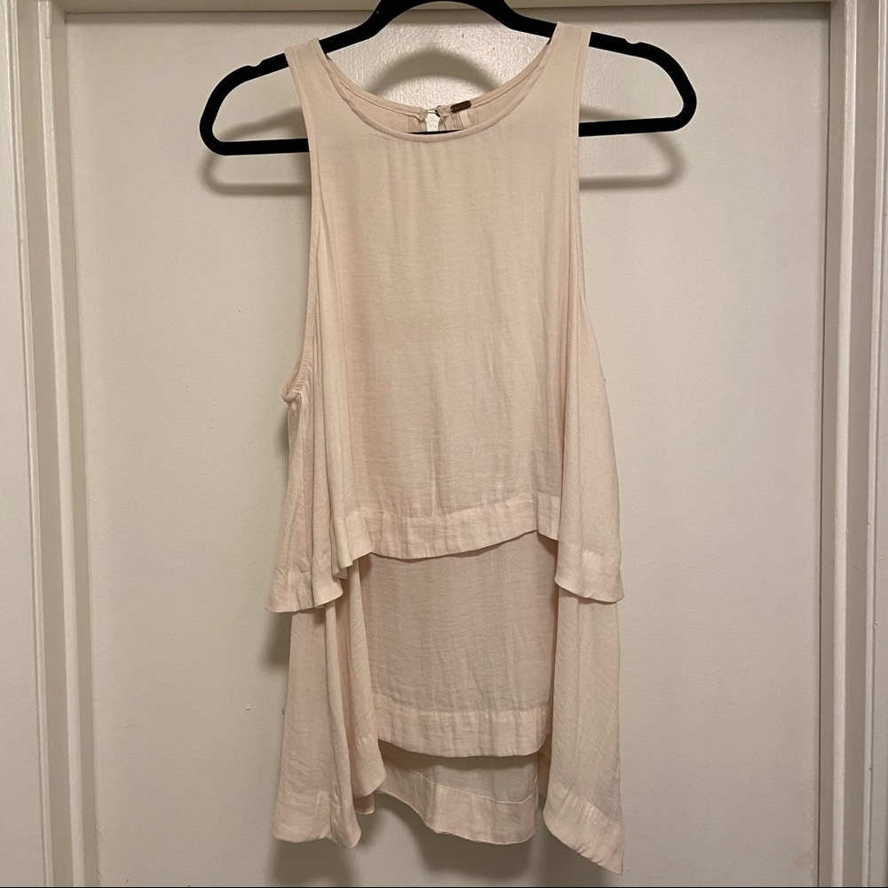 Free People float tank